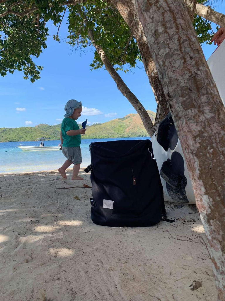 Fra 0-2 år: Sådan pakker du let pusletasken til stranden
